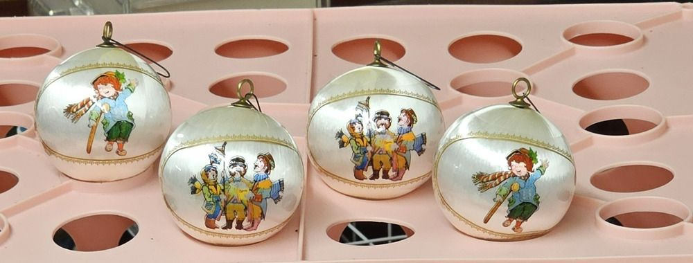 Vintage Rauch Silk String Satin Sheen Christmas Ornaments Tiny Tim & Carolers 12